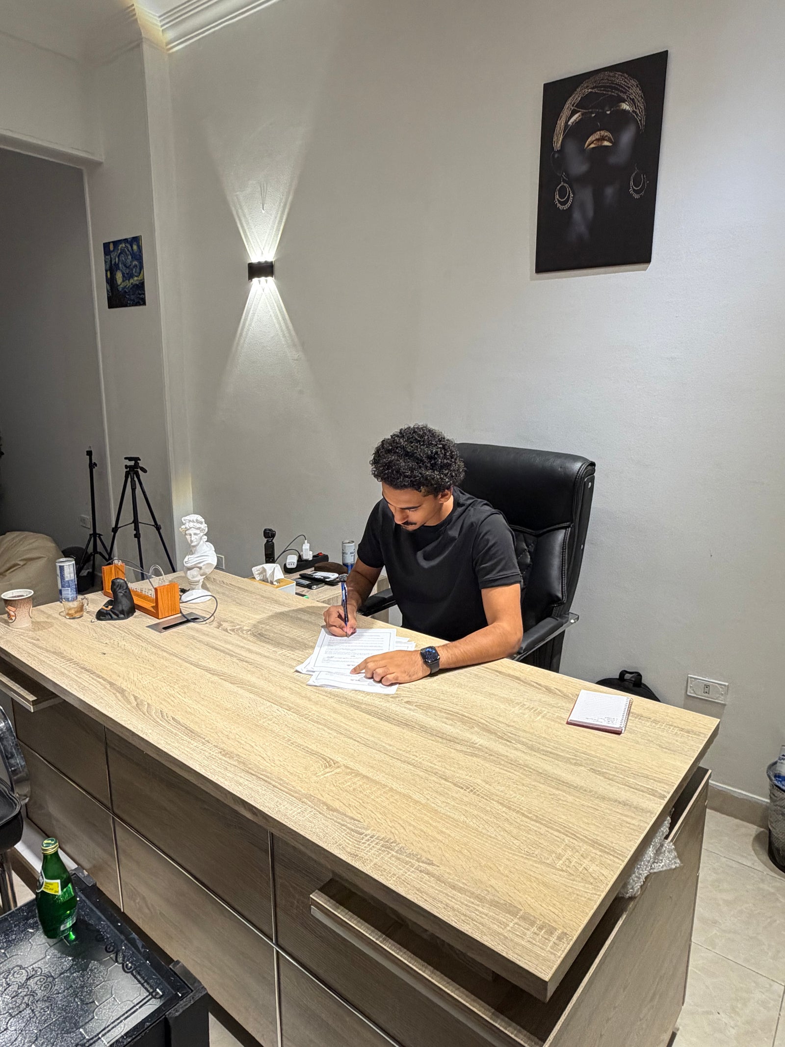 من شخص واحد... إلى شركة تعمل مع اكثر من 250 براند